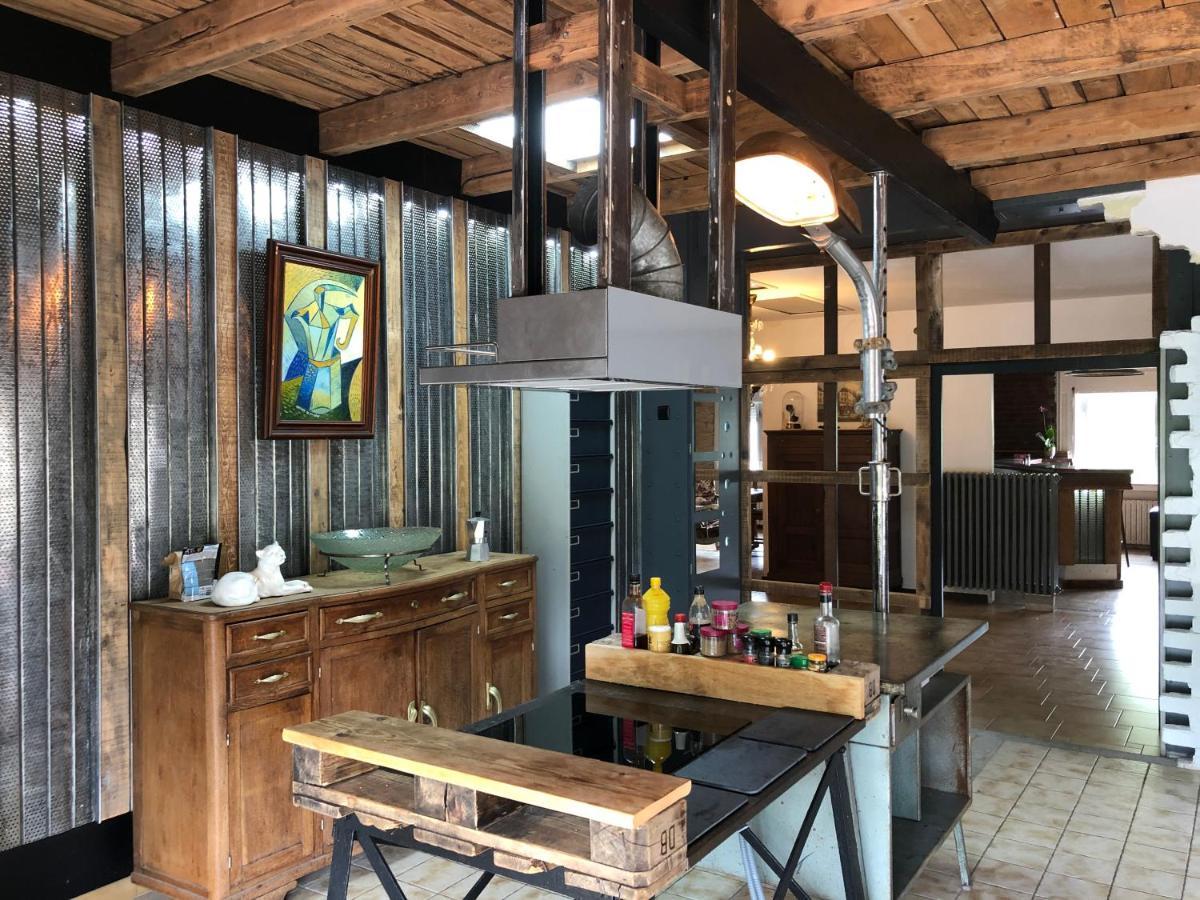 Style Loft Industrielle De 250m2 Appartement *