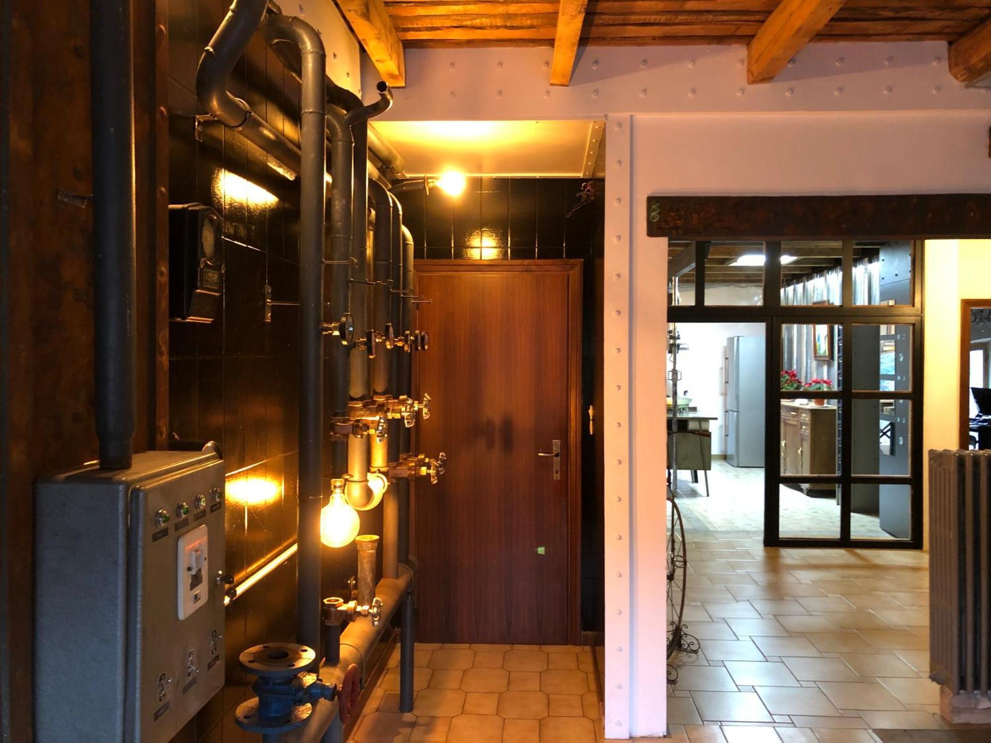 Style Loft Industrielle De 250m2 * Longwy